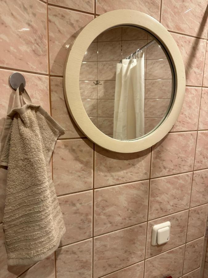 Center Of Apartments, Bus Station 1min, Airport 5 Min Tallinna